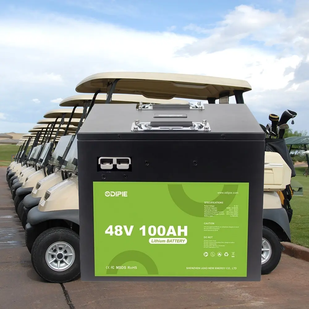 Batterie au lithium sans entretien 48 V 100Ah Golf Cart 12V 4 paquets 48 Volt 100 amp 5kw Batteries à boîtier métallique avec BMS