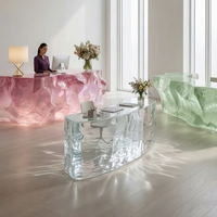 Table de réception lumineuse de luxe créative pour bar et restaurant, comptoir de réception en résine transparente, design moderne sur mesure pour club et hôtel