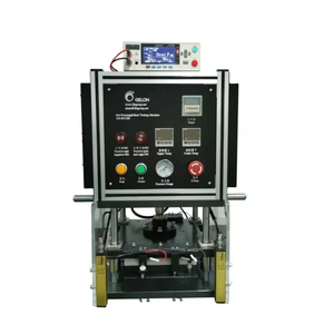 Empileur de pressage de chauffage avec testeur de court-circuit pour <span class=keywords><strong>machine</strong></span> de ligne de laboratoire de cellules de poche - Product Image 1