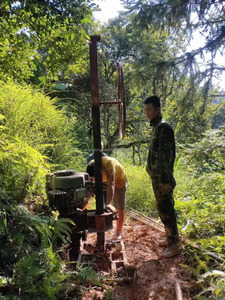 Zaino portatile da uomo piccolo 50m di ricerca geotecnica del suolo miniera di esplorazione del diamante carotaggio - Product Image 6