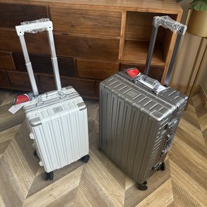 מזוודת טרולי יפנית יוקרתית עם מסגרת אלומיניום, ידית טלסקופית, מנעול TSA עם קוד, גלגלים שקטים וגלגלי עלייה למטוס. - Product Image 2