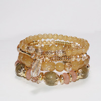 Stock de mode vente à chaud ensemble de 4 pièces bracelet de tempérament en cristal de verre multicouche de Bohème bracelet de style exotique