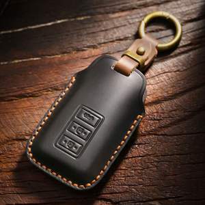 Funda para llaves adecuada para Renault Koleos, Renault Latio, Scénic y otros vehículos antiguos, hecha a mano con cuero genuino y hebilla. - Product Image 1