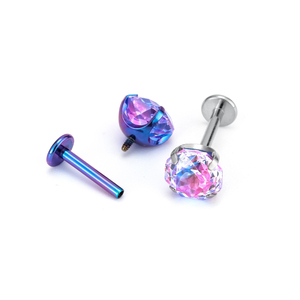 أقراط وردية من سبيكة التيتانيوم ASTM F136 بتصميم وردة مثمنة مرصعة بالزركونيا المكعبة 5A، بجودة طبية ومضادة للحساسية - Product Image 6