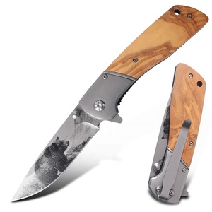 Il nuovo elenco bellissimo tattico manico in legno sopravvivenza campeggio <span class=keywords><strong>cacciatore</strong></span> pieghevole <span class=keywords><strong>coltello</strong></span> tascabile per esterni - Product Image 1