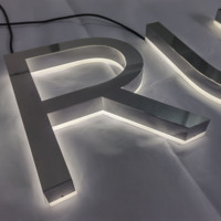 Lettres rétroéclairées en acier inoxydable de luxe, finition métallique personnalisée avec halo LED, utilisation en intérieur, respectueuses de l'environnement