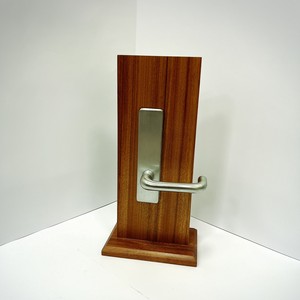 Manija de Placa de Acero Inoxidable 304 de Alta Resistencia para Cerradura de Embutir de Puerta Comercial Resistente al Fuego - Product Image 2