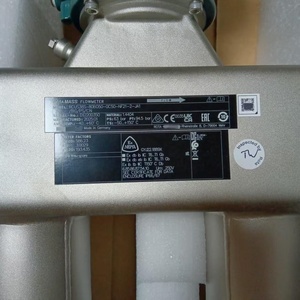 Medidor de Flujo Másico Coriolis Nuevo de Fábrica Original Yokogawa Serie ROTAMASS RCUS38S - Product Image 1