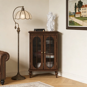 Buffet classique en chêne massif avec vitrine en verre et étagères de rangement pour bar à domicile - Product Image 2