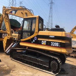 รถขุดไฮดรอลิกแบบตีนตะขาบ CAT 320B มือสอง ขนาด 20 ตัน สำหรับงานก่อสร้าง - Product Image 2