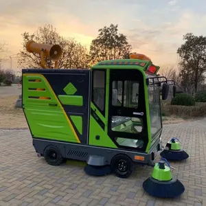 Factory price Ride-on battery City motor-driven Road sweeper with 40L water tank