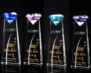 Op Maat Gemaakte Logo Gegraveerde Diamant Vorm Kristal Award Trofee