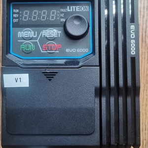 อินเวอร์เตอร์ Lite-On EVO 6000 400V แบบสามเฟส ควบคุมด้วยเวกเตอร์ - Product Image 1