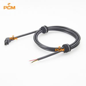 45 °   Câble d'assemblage Degree Micro-Fit 3.0 vers Molex 4 broches à sortie gauche pour alimentation et signal des dispositifs compacts et contrôle robotique - Product Image 5