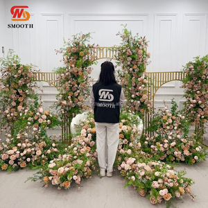 Soie artificielle lisse Rose Table pièce maîtresse allée chemin de mariage décor 1.8-2.4m conception asymétrique cassée - Product Image 1