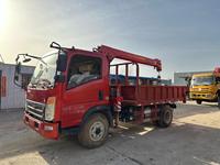 Guindaste Montado em Caminhão Usado de 4 Toneladas e 8m Confiável com Caixa Basculante para Carregamento e Transporte em Canteiro de Obras