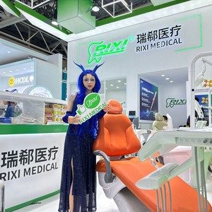 ชุดเก้าอี้ทำฟัน Ruixi แบบไฟฟ้า พร้อมอ่างบ้วนน้ำในตัว ออกแบบตามหลักสรีรศาสตร์ สำหรับผู้ใหญ่ - Product Image 3