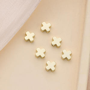 <span class=keywords><strong>14K</strong></span> Peças de Ouro Real Cruz Bead Crown Mickey Brilhante Urso Septo Pulseira de Cobre Banhado Jóias Acessórios Spacer Tipo Descobertas - Product Image 6