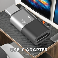 Tout nouveau convertisseur de sortie cc en alliage d'aluminium avec adaptateur USB-C vers USB pour la compatibilité de charge de données de téléphone portable