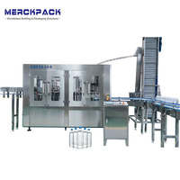 Machine de remplissage d'eau entièrement automatique 24-24-8 avec rinçage, remplissage et bouchage pour usine de production d'eau plate en bouteille PET