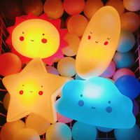 Veilleuse Dessin Animé LED Mignonne, Lampes Décoratives, Ours Lune Dinosaure pour Fille, Jouets Cadeaux pour Enfants, Lumières de Chevet de Chambre