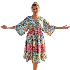 Vestido Midi de Seda Floral, Elegante y Casual para Mujer, Estilo Línea A, Cuello en V, Manga Corta, Ecológico y de Lujo, Ideal para Fiestas de Verano en la Playa - Product Image 1