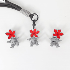 Ciondolo Portachiavi Mostro con Testa di Fiore Stampato in 3D, Statuetta Decorativa per Accessori Moda - Product Image 1
