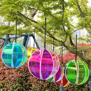 Dispositivo Rotante Sferico 3D in Plastica a Energia Eolica, Decorazione Colorata Riflettente per Giardino e Cortile, Repellente per Uccelli - Product Image 2