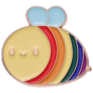 Épingles LGBTQIA Rainbow Pride en émail abeille gay lesbienne de haute qualité bon marché pour la décoration - Product Image 4