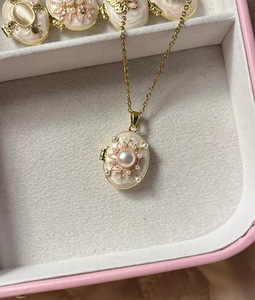 HX0093 New Open Close Oval Box <strong>Pearl</strong> Heart <strong>Pendant</strong>. Colored Oil Painting on Shell Conch18K Gold Color Fast Necklace Jewelry - Product Image 5