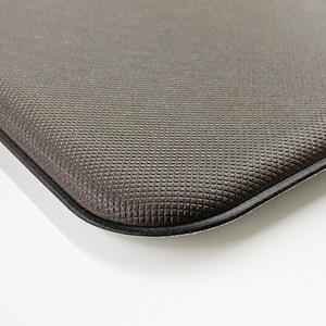 Tapis antidérapant en pvc <span class=keywords><strong>2</strong></span> pièces anti-fatigue Comfort PVC Leather Heavy Duty Standing Mats Tapis de cuisine en PVC - Product Image 3
