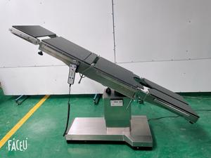 Carico peso BT-RA68 450KG C-ARM/funzioni X-RAY Flex/Reflex elettrico idraulico funzionamento tavolo operatorio chirurgico letto chirurgico - Product Image 3