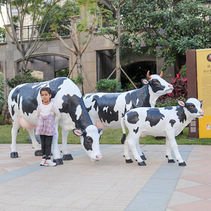 Escultura de Vaca de Fibra de Vidrio de 6 Pies de Altura, <span class=keywords><strong>Estatua</strong></span> de Vaca de Tamaño Real, <span class=keywords><strong>Estatua</strong></span> de Vaca Grande de 2 Metros de Altura - Product Image 2