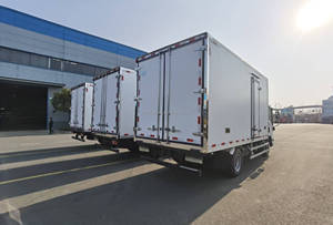 Camion frigorifique EC7 ES7 4x2 Euro 6 5t C500 -18C pour la livraison de viande congelée et de fruits de mer - Product Image 2
