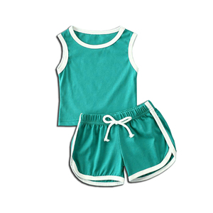 Conjunto de Camiseta sin Mangas y Pantalones Cortos de Seda Láctea para Niñas, con Volantes, Color Liso, Verano, 2 Piezas, Venta al por Mayor, OEM ODM Personalizado - Product Image 4