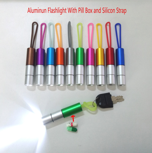 Nhà Máy Giá Nhôm Khuyến Mãi Đa Chức Năng <span class=keywords><strong>Mini</strong></span> Keychain LED Vòng Ánh Sáng Ngọn Đuốc Với Silicone Sợi Dây Thừng Và Pill <span class=keywords><strong>Box</strong></span> - Product Image 3