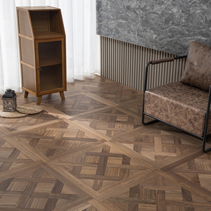 Parquet Versailles en noyer noir de qualité AB, multicouche, couleur naturelle, lisse, imperméable, T&G 15 mm, durable, pour sous-sol - Product Image 2