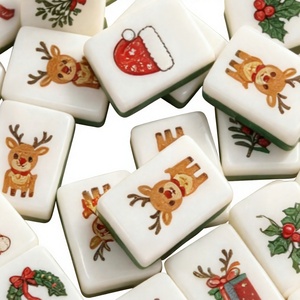 Fichas de Mahjong Acrílicas Navideñas, Piezas de Juego Portátiles con Diseño de Reno, Papá Noel y Corona para Fiestas y Entretenimiento - Product Image 3