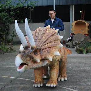 Animatronic Walking and Riding Dinosaur Kids Shopping Mall Robot Rides bambini Electric Ride Triceratops Dinosaur