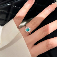 Cincin Perak S925 Oval Paraiba 5 * 6mm Laris Manis, Perhiasan Wanita Bentuk Bunga Retro Mewah Ringan Grosir