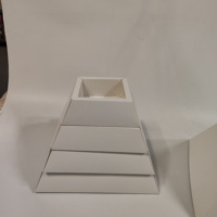 Emballage pyramidal en papier artistique personnalisé avec options de finition brillante ou mate pour chewing-gum, sucre, huile d'olive, lait, sushi, aliments et éponges