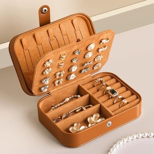 Boîte de rangement pour boucles d'oreilles <span class=keywords><strong>et</strong></span> clous d'oreilles de luxe haut de gamme, bijoux à la main, anneaux <span class=keywords><strong>et</strong></span> colliers, étui à bijoux portable en or, nouvelle arrivée - Product Image 1