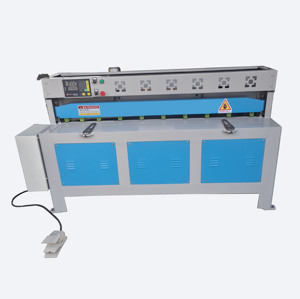 Yüksek Hassasiyetli Tam Otomatik 1.5kw PLC Kontrollü Motorlu E21S Kontrolörlü 1.5mm 1300mm Elektrikli Metal Kesme Makinesi - Product Image 4
