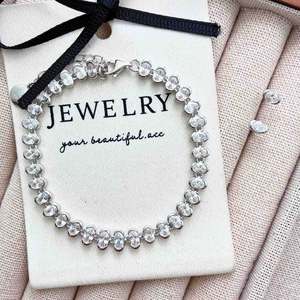 Оптовая продажа S925 стерлингового серебра Крошечные ослепительные круглые CZ классические серьги-гвоздики для женщин девочек детские ювелирные изделия подарок - Product Image 5