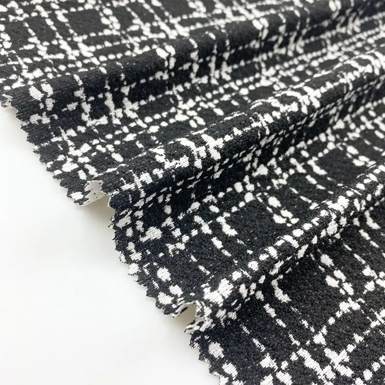 Tissu tissé 11.5% nylon 43.5% polyester 40% rayonne 3% spandex jacquard gros fil à l'aiguille teint à carreaux tissu extensible