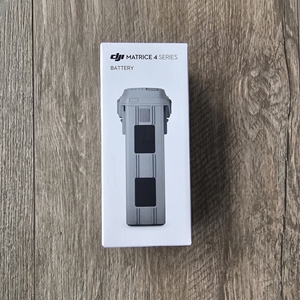 Batterie de drone conforme aux normes aériennes 99Wh 99.5Wh 4S 14.76V 6741mAh, pack d'alimentation intelligent Li-ion pour Matrice 4 Series M4T - Product Image 4