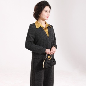 Manteau de finition d'automne élégant 2025 pour les femmes d'âge <span class=keywords><strong>moyen</strong></span> et âgées simple boutonnage avec longue longueur Nouveau design respirant pour le printemps - Product Image 2