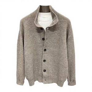 Vente directe usine – Nouveau style pull décontracté pour homme, cardigan tricoté à col roulé mi-haut, couleur unie, en polyester, coupe ajustée, idéal automne-hiver - Product Image 2