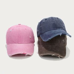 Nouvelles casquettes de baseball en coton délavé pour femmes, style déchiré et vieilli, pour toutes les saisons, idéales pour le sport et la mode. - Product Image 3