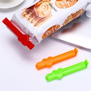 Sac en <span class=keywords><strong>plastique</strong></span> d'excellente qualité joint bâton sac <span class=keywords><strong>alimentaire</strong></span> joint clip sac <span class=keywords><strong>alimentaire</strong></span> clip d'étanchéité en <span class=keywords><strong>plastique</strong></span> - Product Image 4